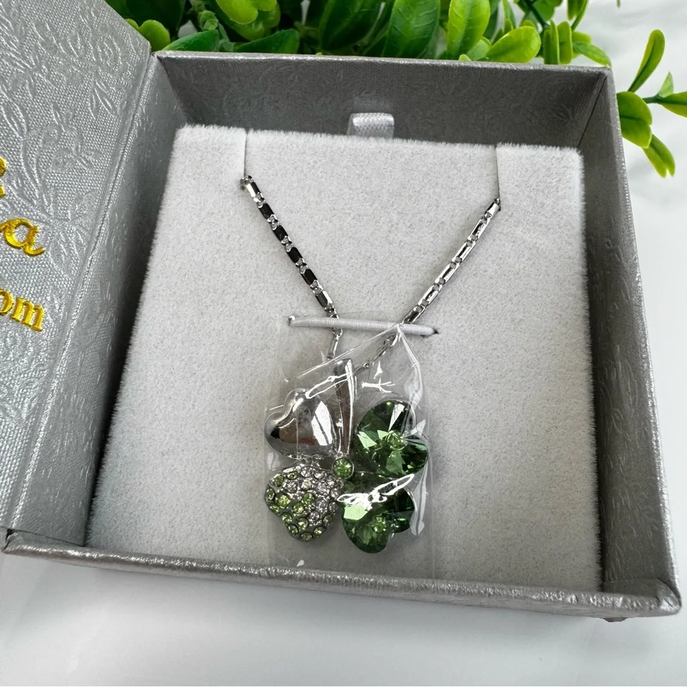 DAHLIA Four Leaf Clover Pendant Necklace Silver Tone Green Crystal Cz Heart Luck
